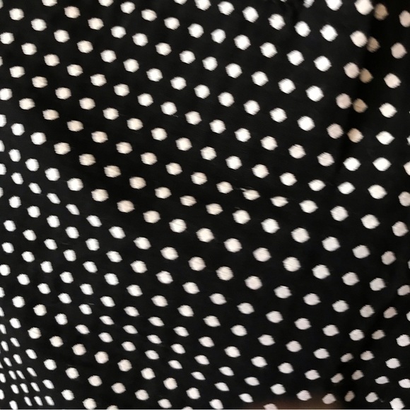 Old Navy polka dot shorts. Brand new. Size 16. - Picture 3 of 6